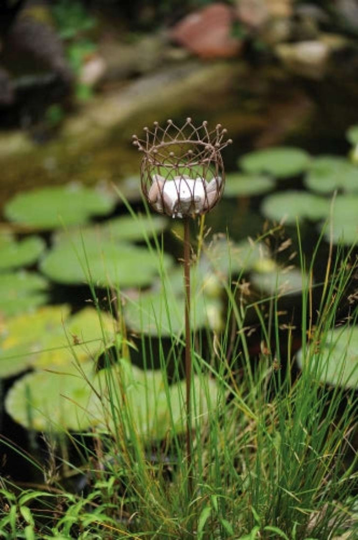 Korb am Stab Pflanzkorb braun rostfarbend Shabby Pflanzschale Gartendeko Ø12,5cm L8,5cm