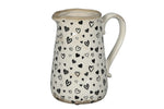 Lade das Bild in den Galerie-Viewer, Vase &amp; Dekokanne Herzen Krug Weiß-Schwarz aus Steinzeug 17x12xH18 cm &amp; 21x14xH23 cm Romantische Blumenvase im modernen Design 2Größen wählbar
