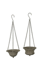 Vogeltränke zum Aufhängen aus Metall – Dekorative Hängeschale Grau 2fach sort. Ø16cm Höhe 11cm inkl. 40cm Aufhänger Garten- und Balkondekoration