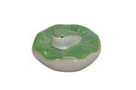 Lade das Bild in den Galerie-Viewer, Schwimmfrosch auf Blatt aus Porzellan Grün Dekoratives 3er Set Schwimmende Teichdekoration für Miniteich Wasserschale Garten und Terrasse 6x6cm H3cm
