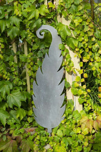 Gartenstecker Farn Metall grau Blatt 2Größen