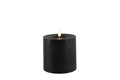 LED Stumpenkerze Rustikal Schwarz Ø 10 cm H 10/15/20 cm – Indoor LED Kerze mit warmweißem Flammeneffekt, Timer & Fernbedienungsfunktion – 3 Größen wählbar – Echt Wax– 2x AA Batterien