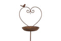 Gartenstecker Herz Vogel Futterplatz Braun – Vogeltränke & Futterstelle aus Metall – 24,5 x 19,5 x 109 cm – Dekorativer Gartenstecker für Vögel