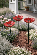 Lade das Bild in den Galerie-Viewer, Blüte Mohnblume Gartenstecker Insektentränke Ø8/8,5/10cm Stab 58cm Keramik rot dunkle Mitte 3fach sort. Stecker Blütenstecker Garten 2Größen wählbar
