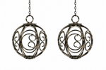 Lade das Bild in den Galerie-Viewer, Deko-Kugeln Metall zum Hängen 2er Set Zebra Ornament Design Ø8cm Dekorative Hängekugeln für Garten, Balkon, Terrasse &amp; Wohnbereich
