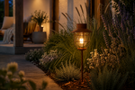 Lade das Bild in den Galerie-Viewer, Solar Gartenleuchte am Stecker Rost 89 cm – LED Solarleuchte mit Erdspieß – Warmweiß, IP44, wetterfest – Metall Gartenlampe für Beet, Weg &amp; Terrasse
