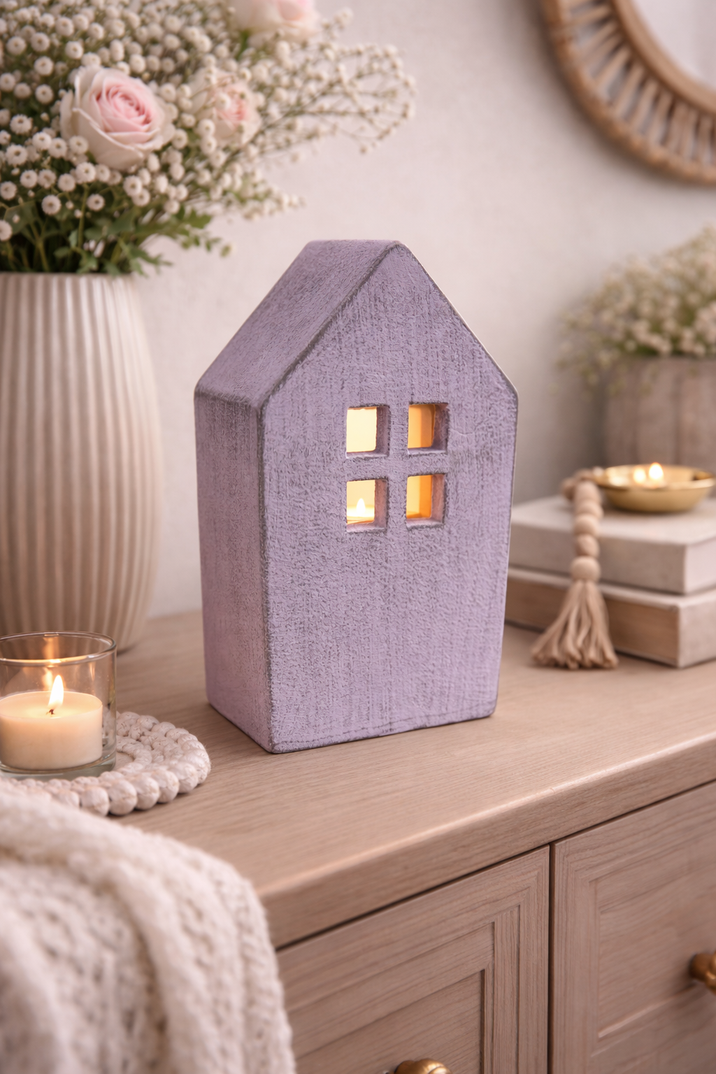Lichterhaus Zement violett Höhe 19,5cm + H22,5 cm Deko Haus für Licht Teelichthaus für Wohnbereich 2Größen wählbar