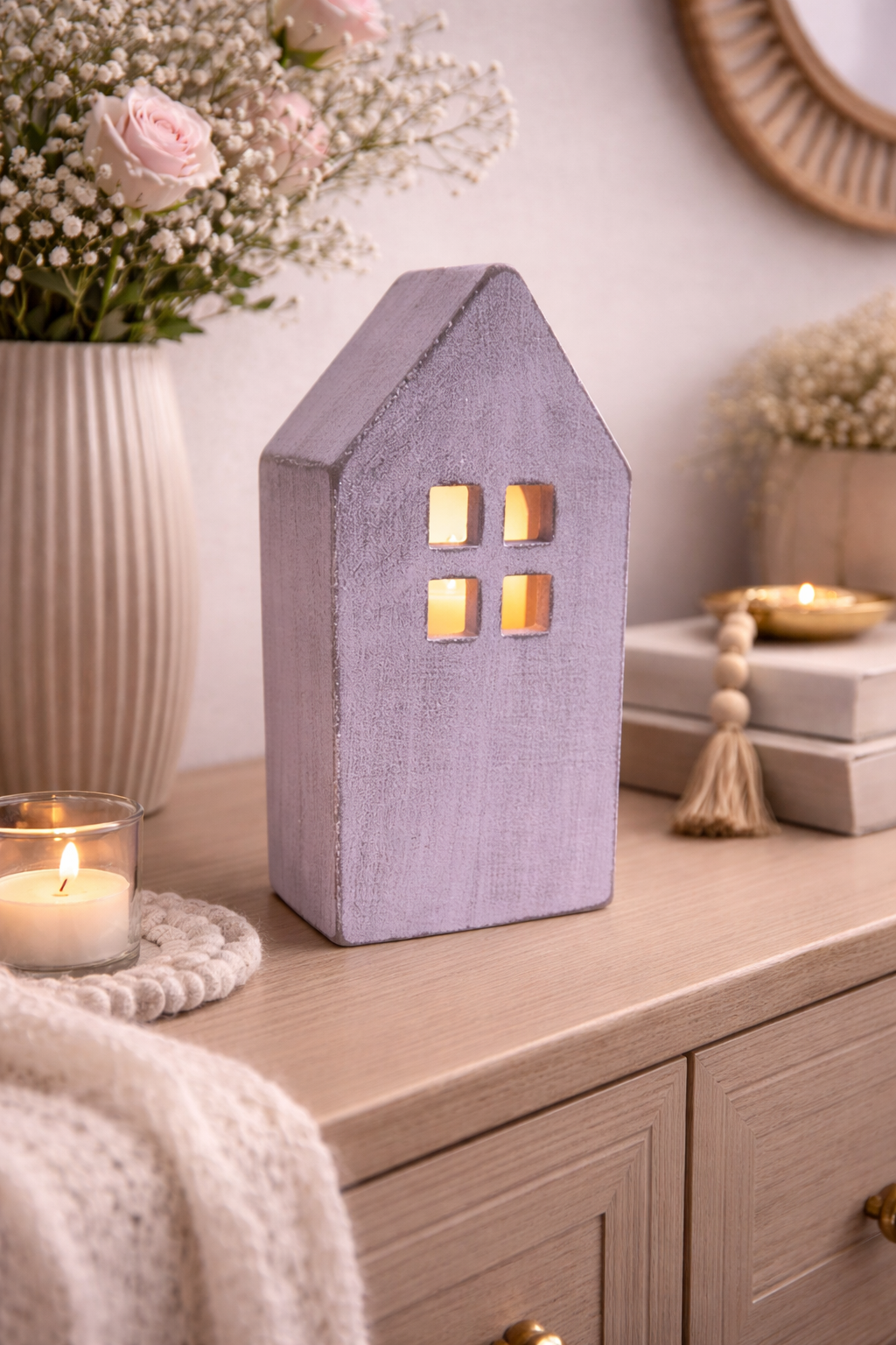 Lichterhaus Zement violett Höhe 19,5cm + H22,5 cm Deko Haus für Licht Teelichthaus für Wohnbereich 2Größen wählbar