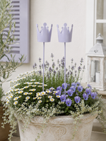 Lade das Bild in den Galerie-Viewer, Gartenstecker Krone 2er Set Metall violett Dekokrone am Stab Pflanzstecker für Garten, Blumentopf und Beet Ø13cm L80 cm
