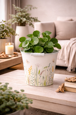 Lade das Bild in den Galerie-Viewer, Metall-Eimer mit Henkel Ø11/13/16cm H10,5/12/14cm "Blumenwiese" Vintage-Landhausstil für Pflanzen &amp; Wohnaccessoires vielseitig als Blumentopf, Aufbewahrung oder Deko 3Größen wählbar
