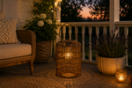 Lade das Bild in den Galerie-Viewer, Solar Windlicht Manito L Braun 34,5 cm – LED Solar Laterne in Flechtoptik – Warmweiß, wetterfest, dekorative Gartenleuchte für Terrasse, Balkon &amp; Garten
