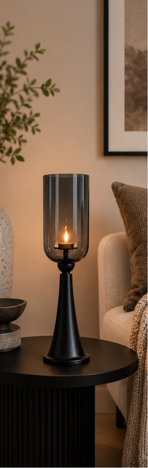 Kerzenständer Säule schwarz mit Glas Hurricane – Windlicht aus Metall & Glas – H78 / H93 / H110 cm – Eleganter Boden-Kerzenhalter für Wohnzimmer, Flur & Eventdekoration 3Größen wählbar