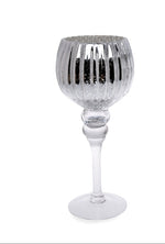 Lade das Bild in den Galerie-Viewer, Windlicht Kerzenglas Teelichthalter H30cm + H35cm Glaspokal Elegante Pokalform klar/silber 2Größen wählbar
