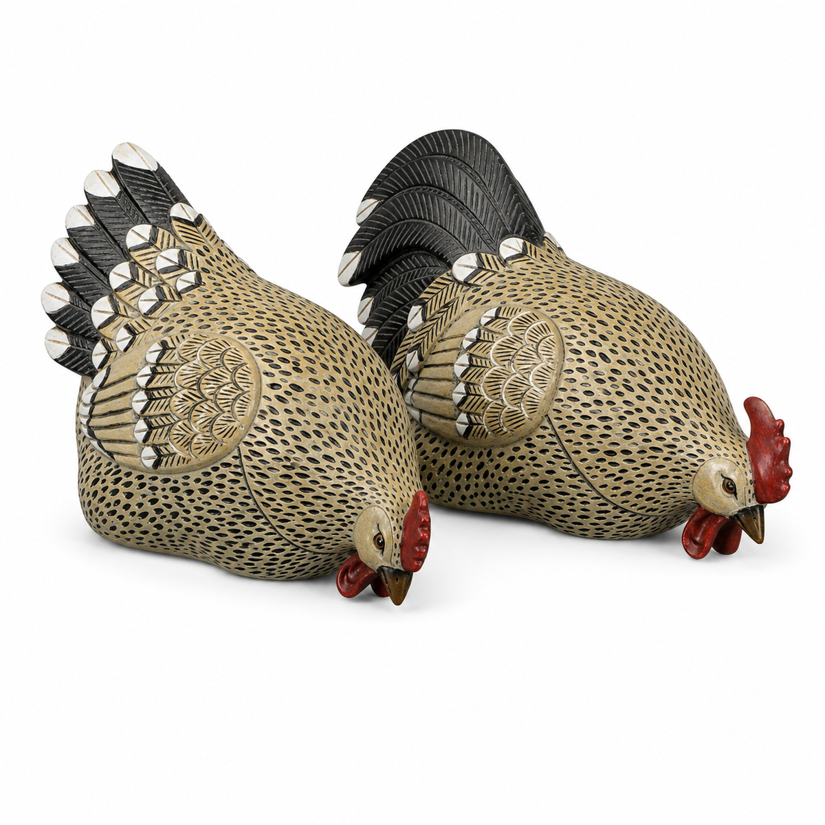 Huhn Kantenhocker 2-fach sortiert natur/schwarz – Landhaus Dekofigur aus Polyresin, 23,5x12,5x H15,5cm und 30x12x H17,5cm Ostern Skulptur