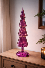Lade das Bild in den Galerie-Viewer, LED Tanne Glas H40cm violett 10LED Lichter mit Timerfunktion Tannenbaum Weihnachten Tischdeko
